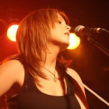 Hannah Thomas live